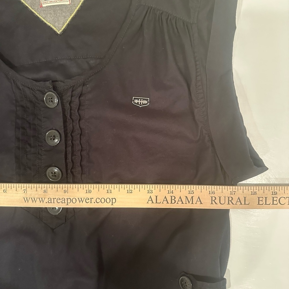 Vintage Tommy Hilfiger Black SS Blouse Back Toe Button Details Sz M Biker - Picture 4 of 10